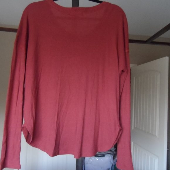 Rust Red Henley Top - Picture 4 of 6